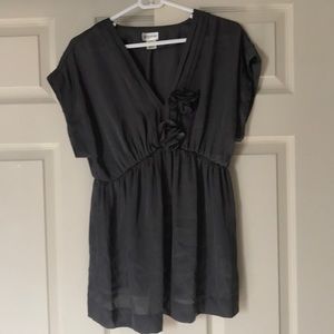 Flowing maternity blouse!